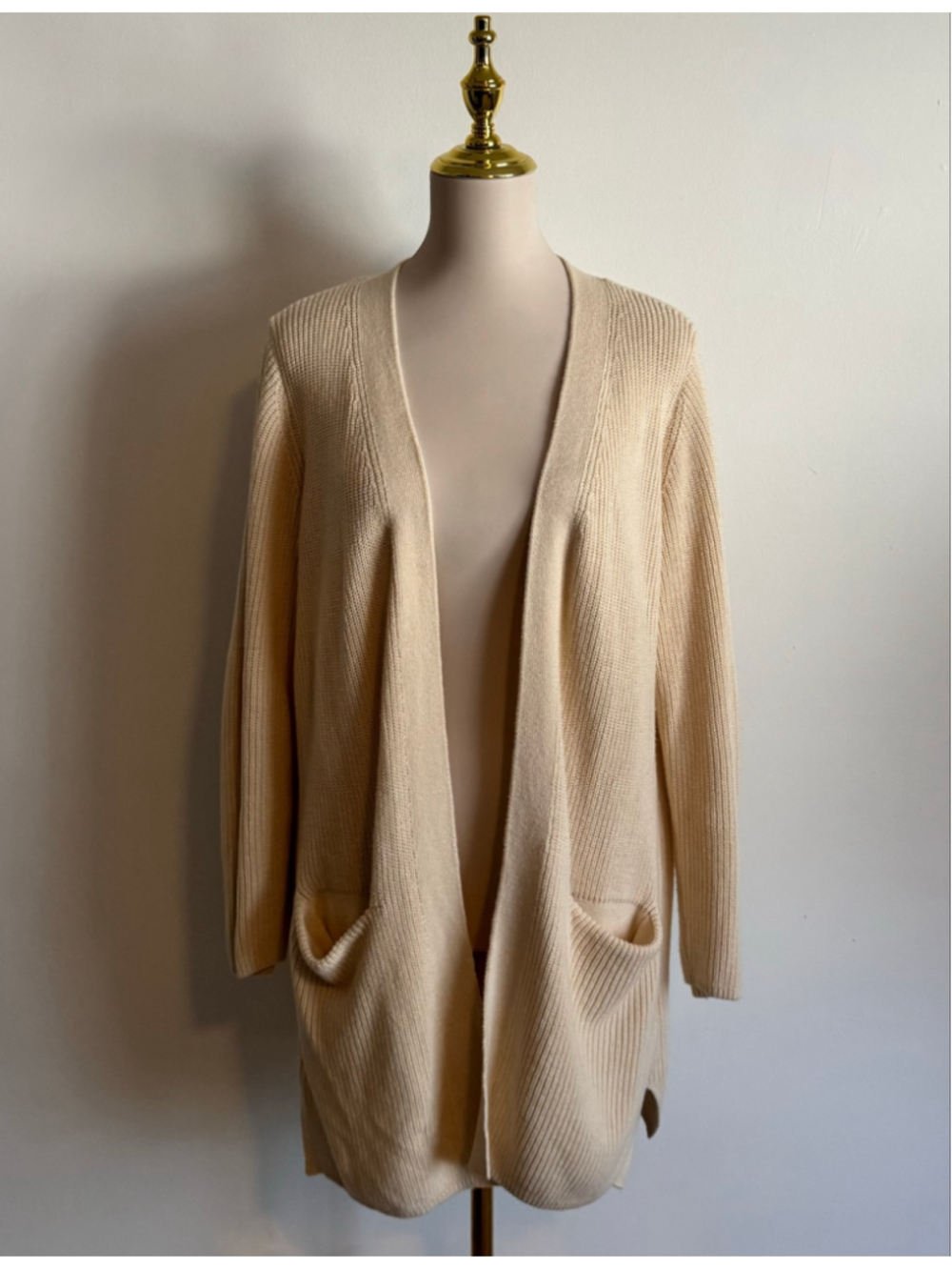 Women's Old Navy Cardigan Sweater Size M Beige Longline Open Front
